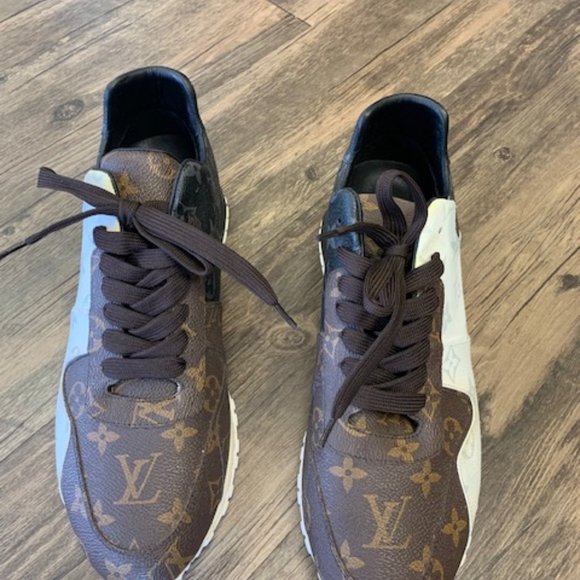 Like New with Box and Dust bag Louis Vuitton "Run Away" Sneakers - Picture 2 of 12